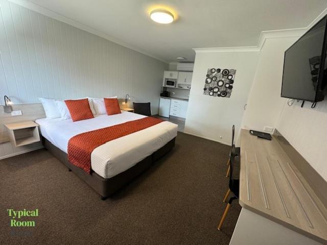 Raintree Motel Biloela エクステリア 写真