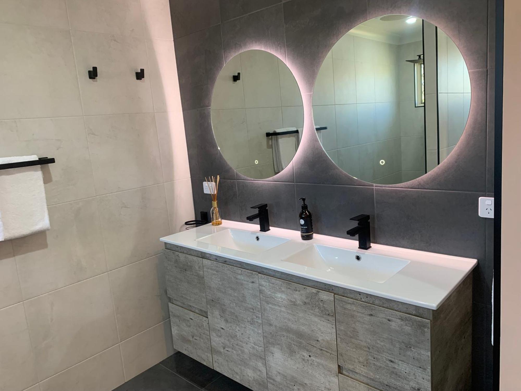 Raintree Motel Biloela エクステリア 写真